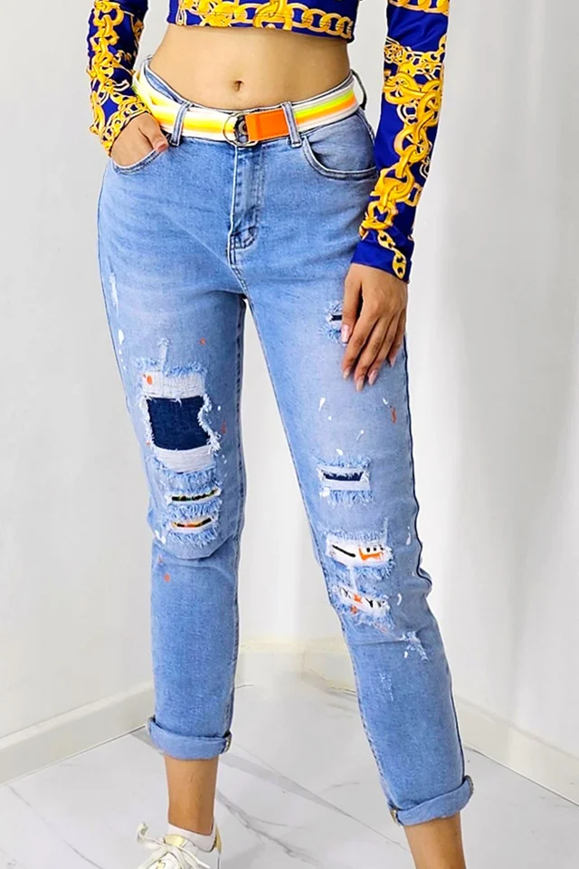 Blugi dama Kiko, perforatii asimetrice cu insertii decorative si curea asortata, Albastru deschis