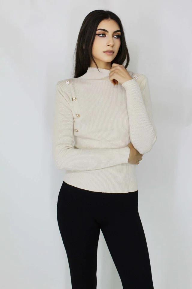 Bluza tricot Lya, cu guler inalt, striatii si aplicatii metalice, Crem, Marime S/M