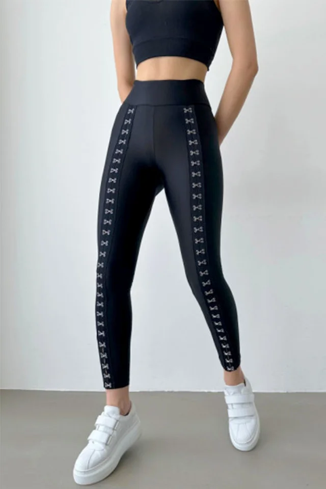 Colanti Versense, cu capse metalice, Negru