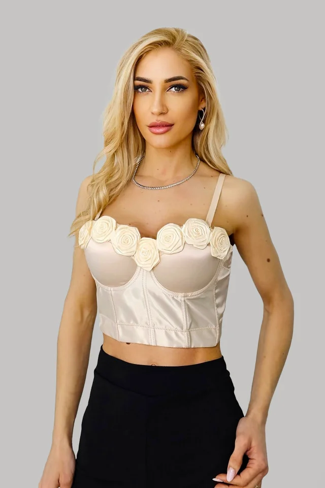 Corset satinat Roses, cu aplicatii florale, balene metalice si efect de push-up, Crem