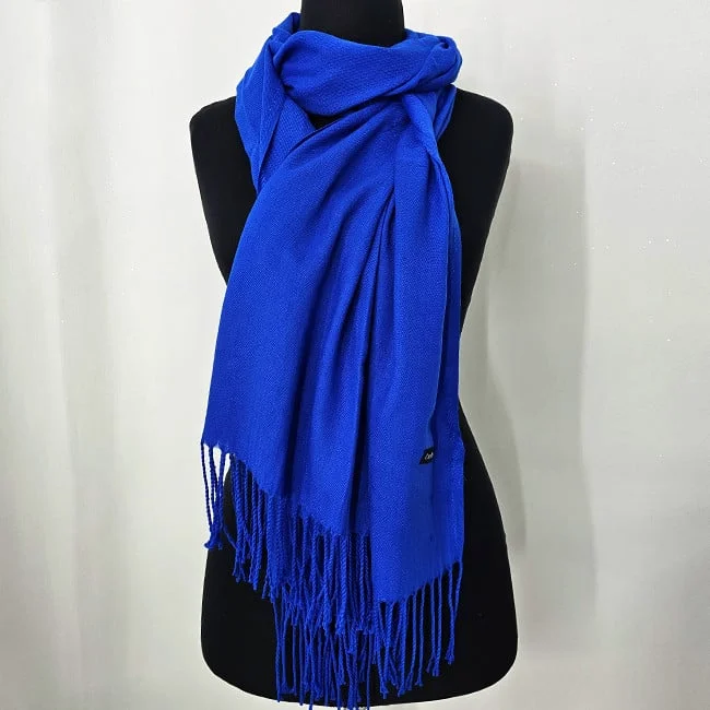 Esarfa tip sal Belladona, din material subtire, cu franjuri si emblema, Albastru, 180x65 cm