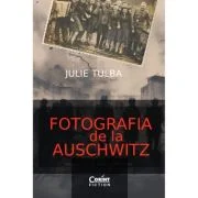 Fotografia de la Auschwitz - Julie Tulba