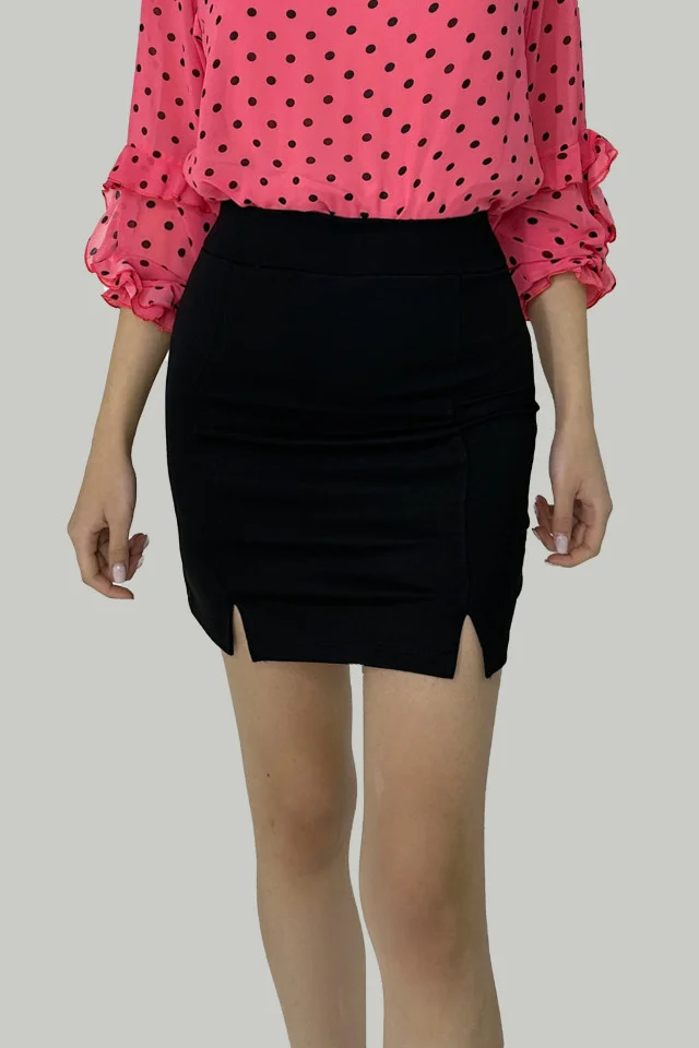 Fusta mini Ella, cu talie inalta, slituri laterale si rejansa in talie, Negru