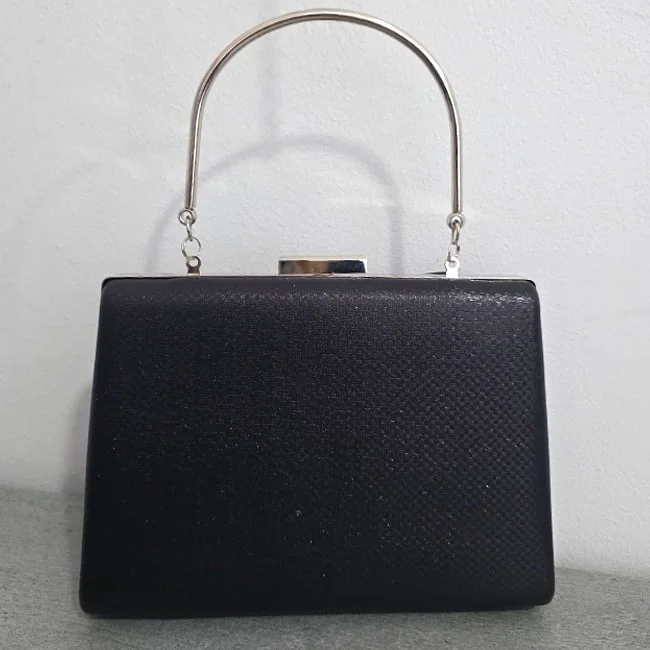 Geanta de ocazie, SYLVI, tip clutch, cu lant detasabil argintiu si piele ecologica, Negru