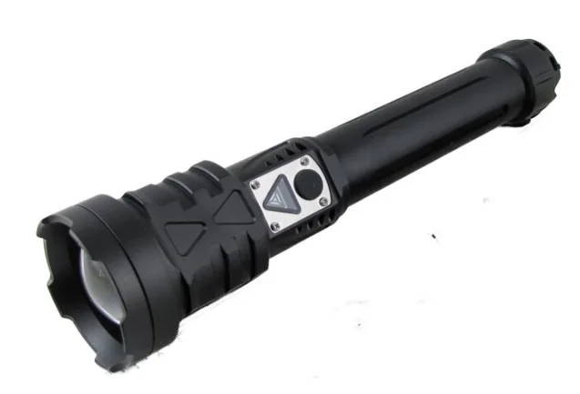 Lanterna profesionala tactica LED puternica de mana BL G206 P360 zoom