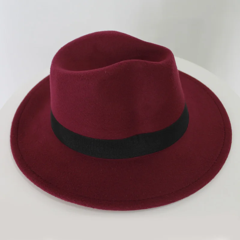 Palarie dama Krysta, cu bor larg, calota inalta si bentita neagra, Grena