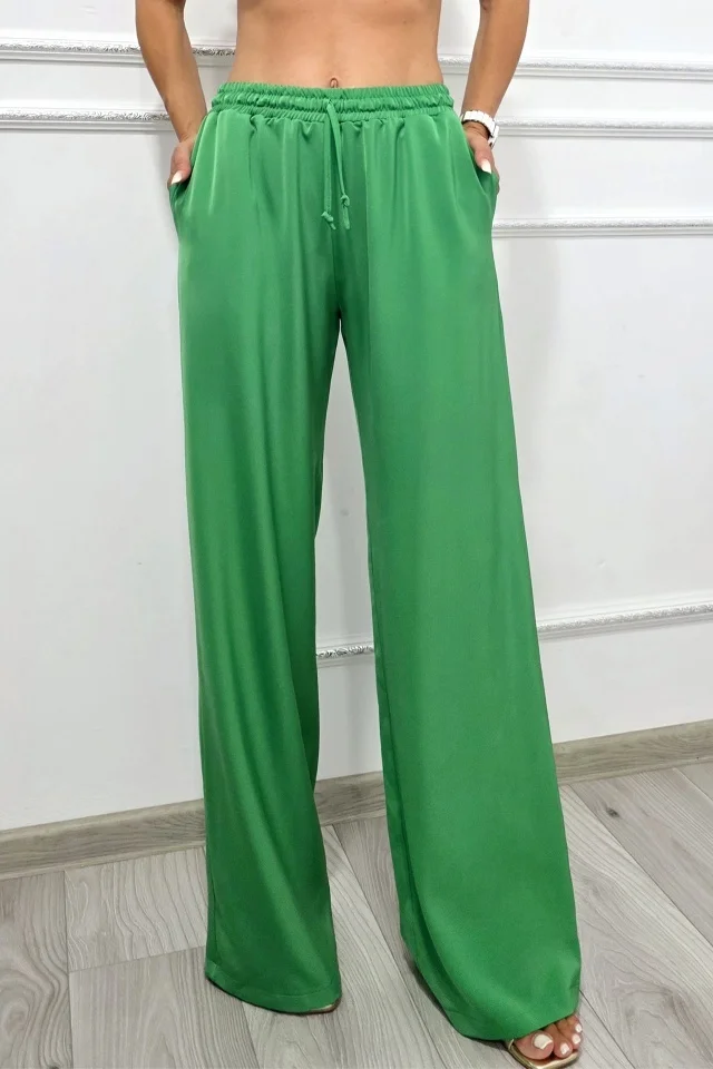 Pantaloni casual vaporosi NORYA, croi larg cu banda elastica, Verde