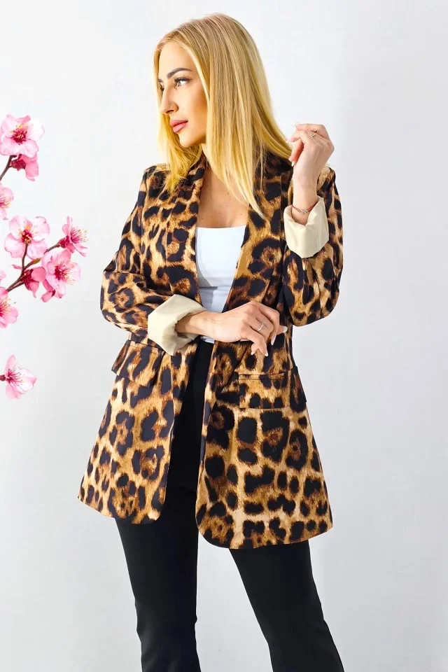 Sacou animal print LHEIA, fara inchidere, cu buzunare decorative, Leopard, Marime S/M